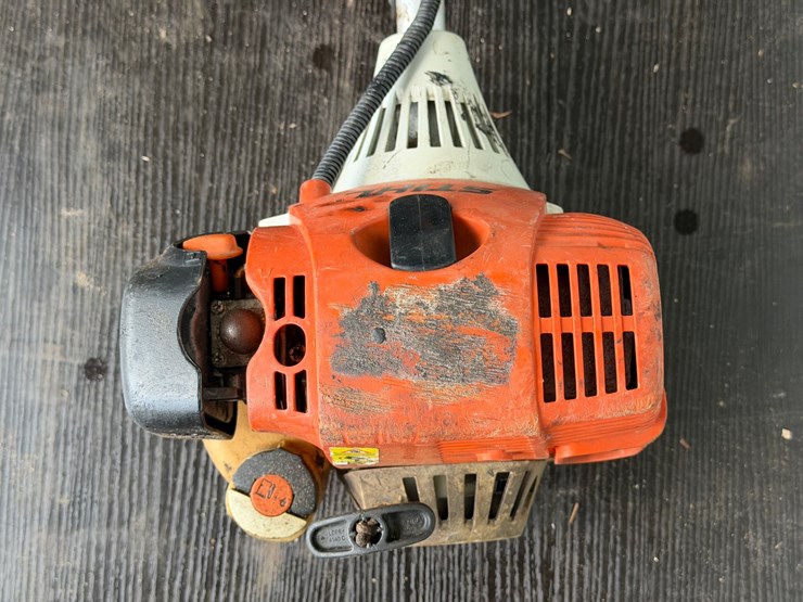 #6071-•-stihl-fs91r-4'-hedge-trimmer-image-4