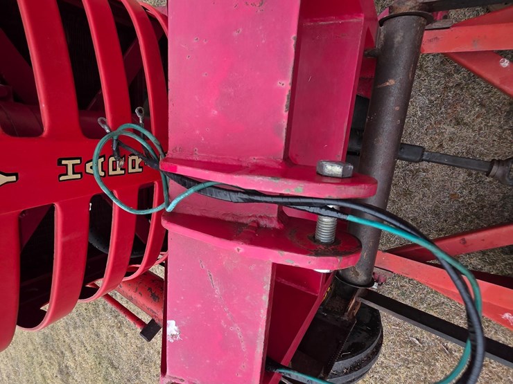 massey-ferguson-44-image-15