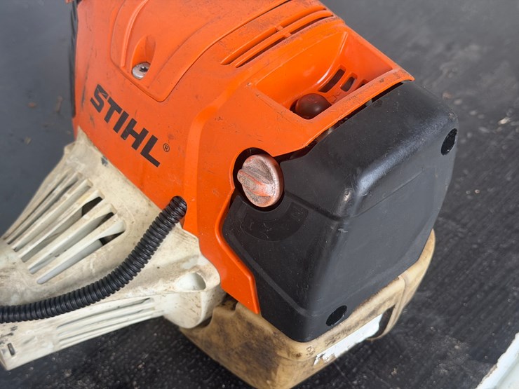 #6056-•-stihl-fc91-string-trimmer-image-5