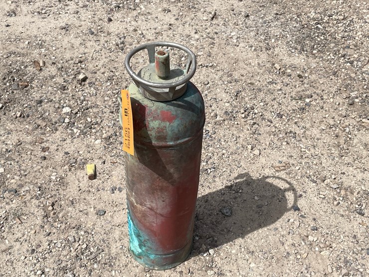 #2156-•-vintage-fire-extinguisher-image-4