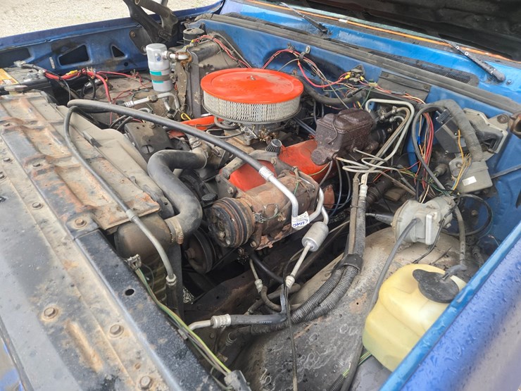 1976-chevrolet-c30-image-25