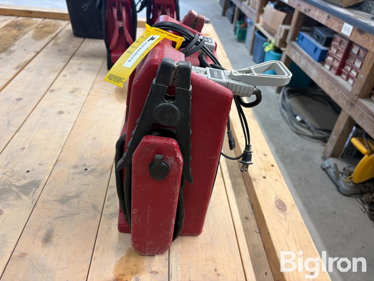 jnc-1224-12/24-volt-jump-pack-image-4