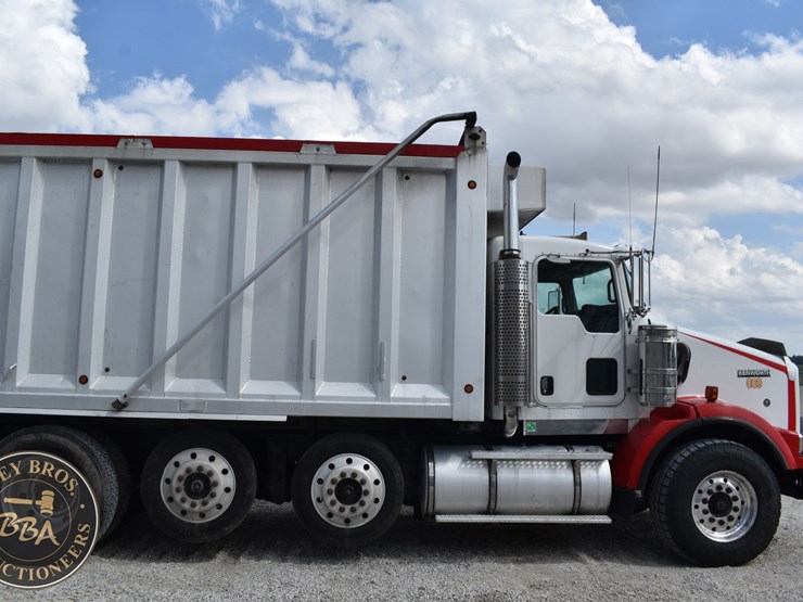 2007-kenworth-t800-image-12