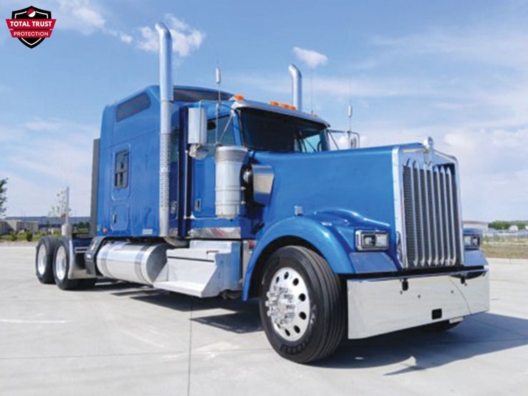 2019-kenworth-w900l-image-1