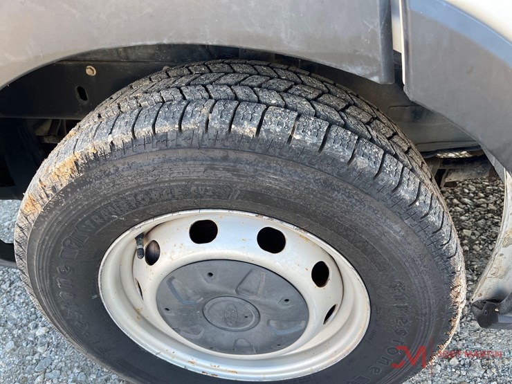 2019-ford-transit-image-5