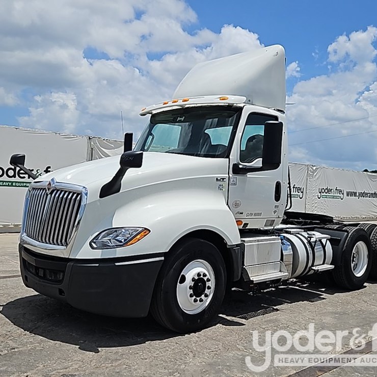 2019 INTERNATIONAL LT