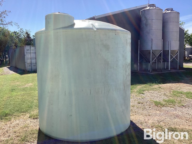 3,000-gal-storage-tank-image-7