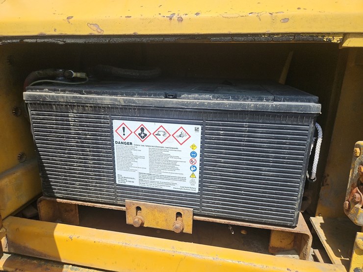 caterpillar-d5b-image-26