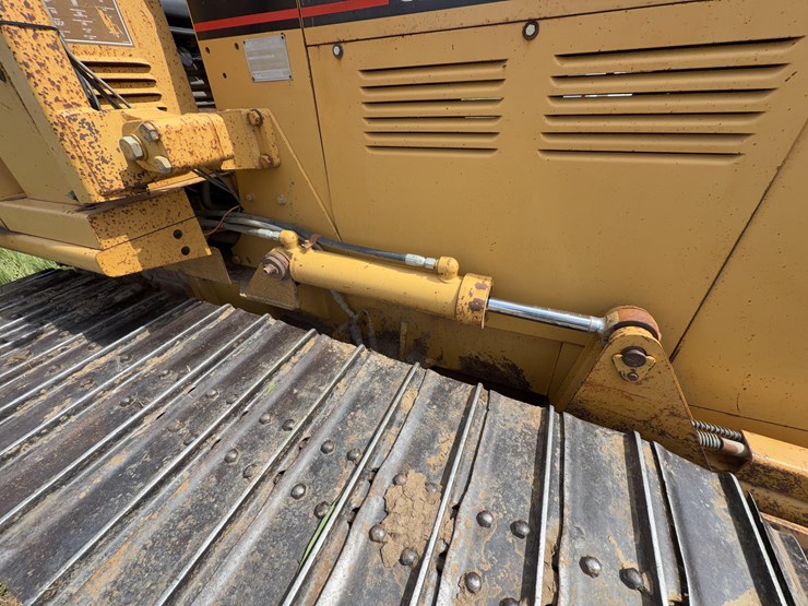 1995-caterpillar-d4c-image-24