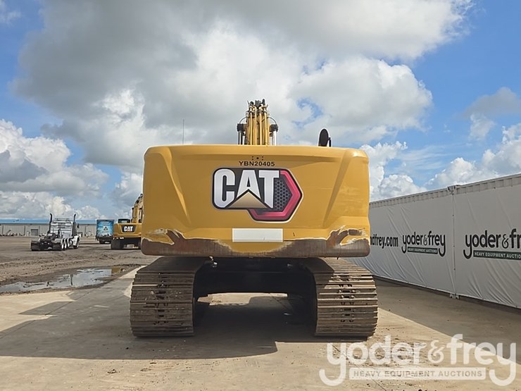 2021-caterpillar-336-image-4