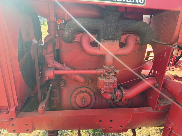 mccormick-deering-w-30-image-19