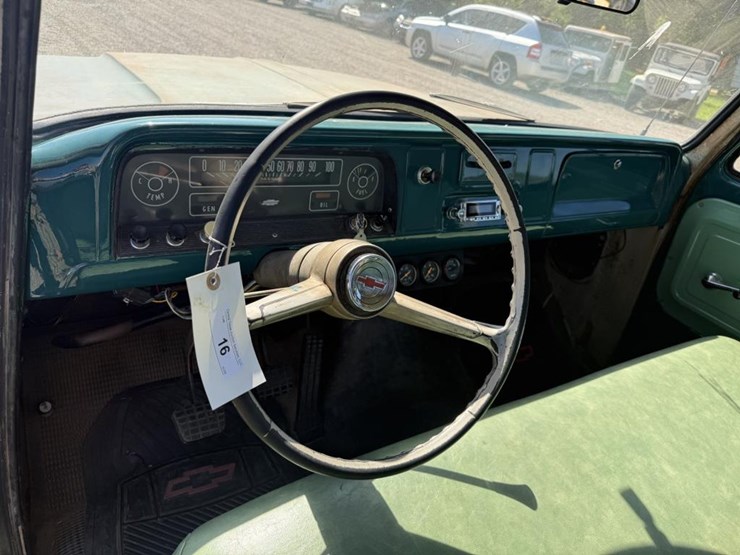 1965-chevrolet-c10-image-13