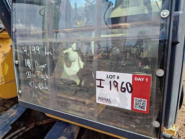 2020-deere-135g-image-7