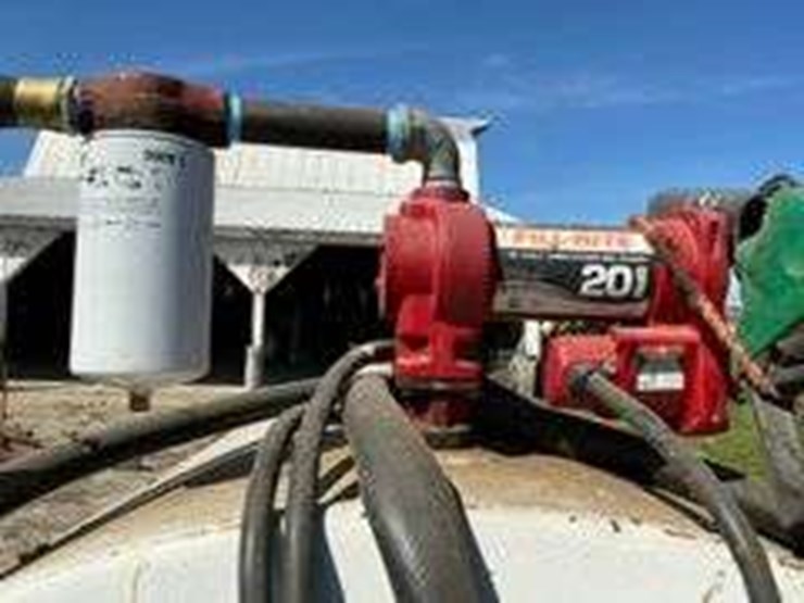 case-ih-3950-image-5