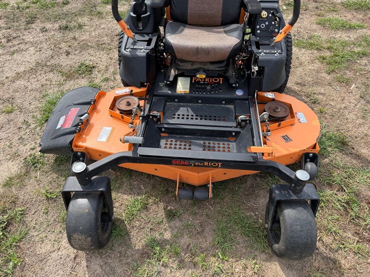 #6002-•-scag-61"-zero-turn-lawnmower-image-8