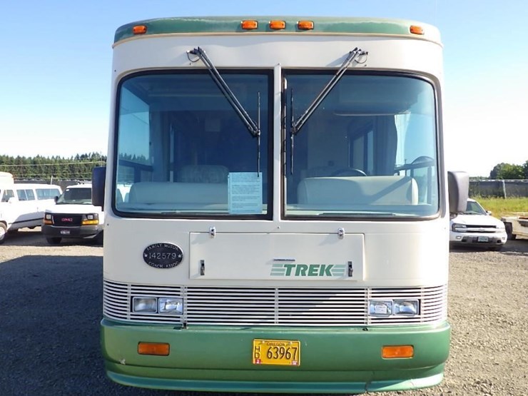 1996-chevrolet-p30-image-2