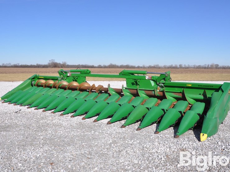 2023-john-deere-c18f-image-1