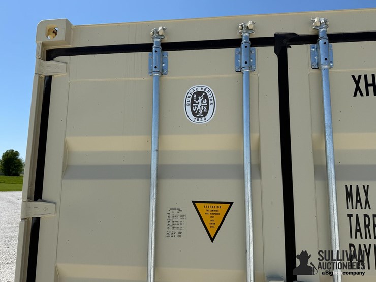 2026-20'-shipping-container-image-9