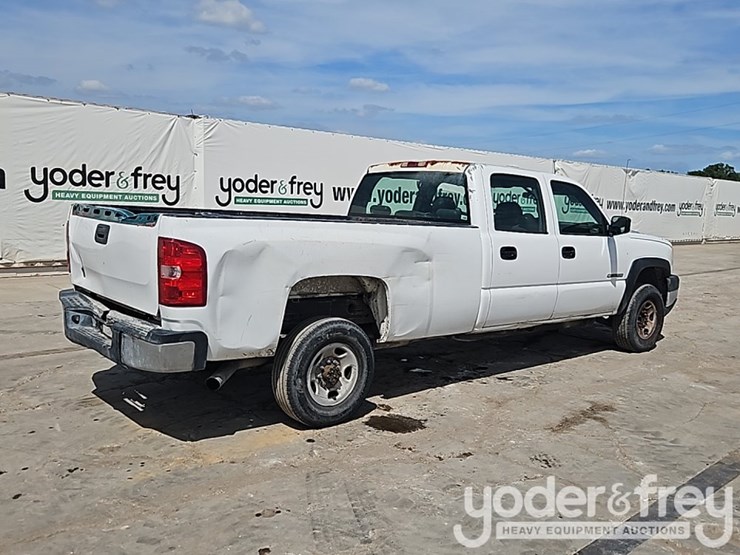 2006-chevrolet-silverado-2500hd-image-4