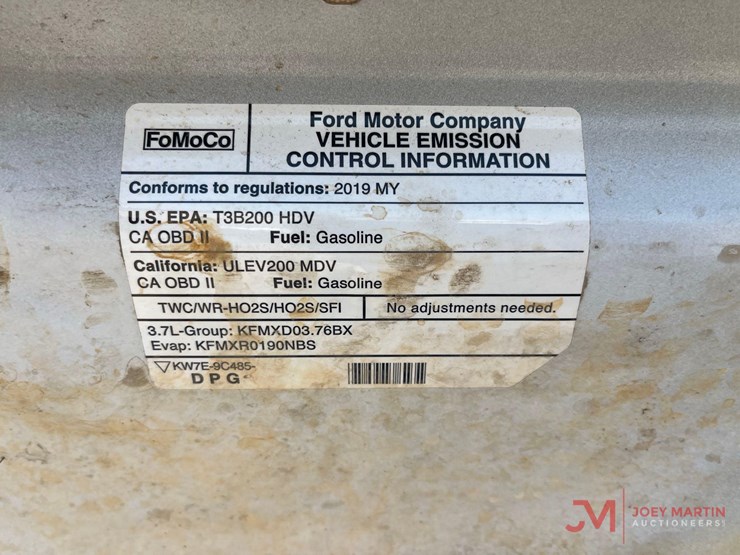 2019-ford-transit-image-16