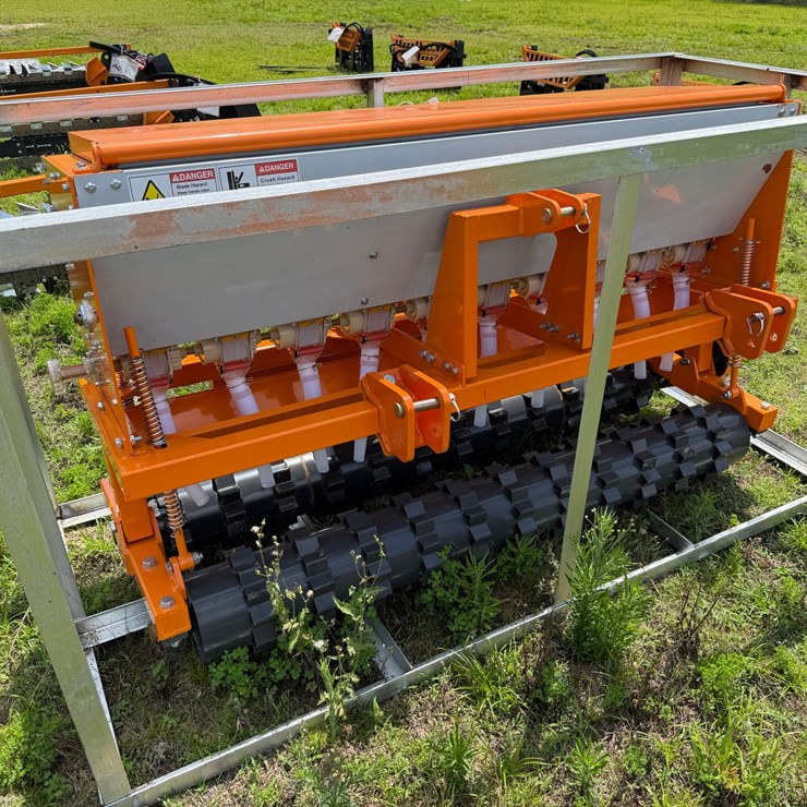 CATERPILLAR 12