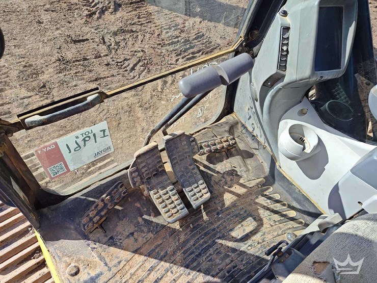 2016-john-deere-350g-hydraulic-excavcator-image-25