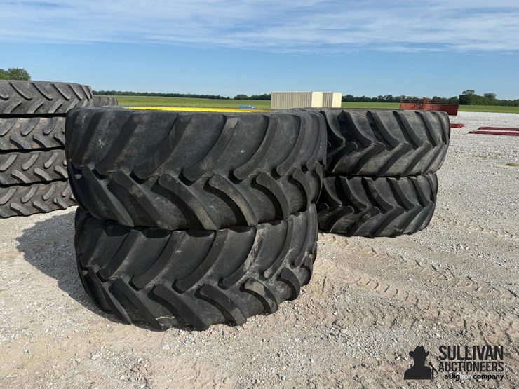 john-deere-12-image-6