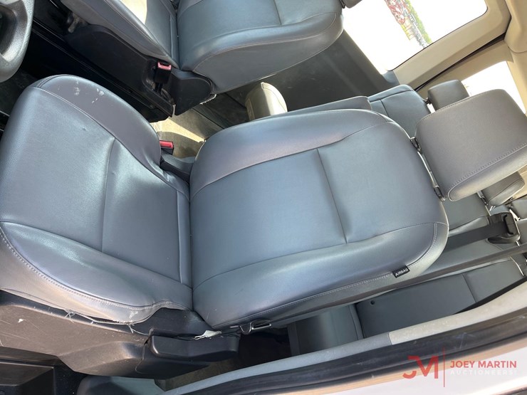 2019-ford-transit-image-20