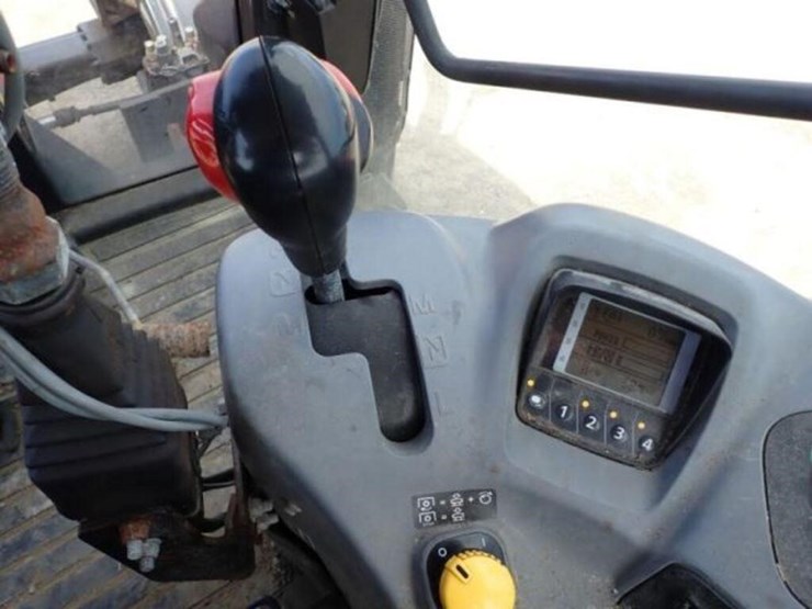 2016-kubota-m6-141-image-16