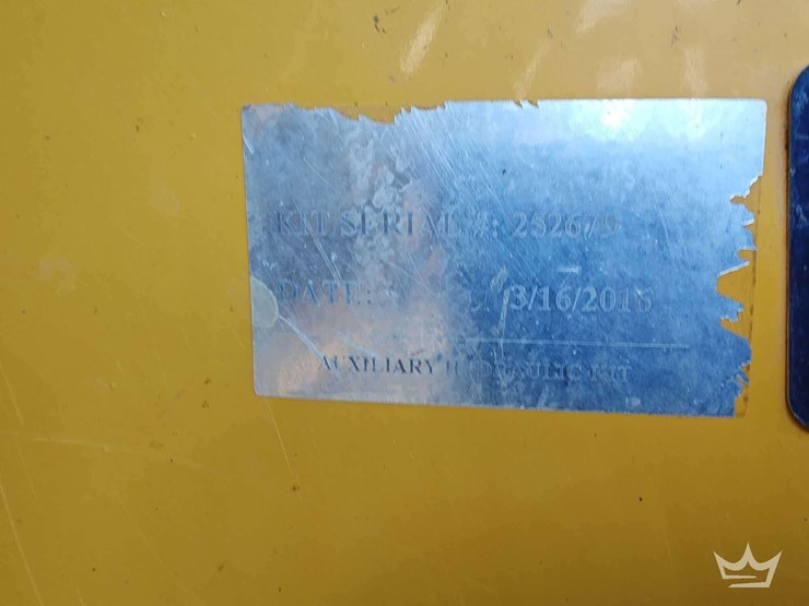 2016-john-deere-350g-hydraulic-excavcator-image-37