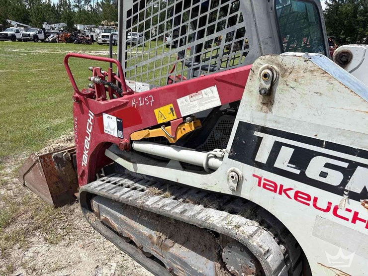 2020-takeuchi-tl6r-image-13