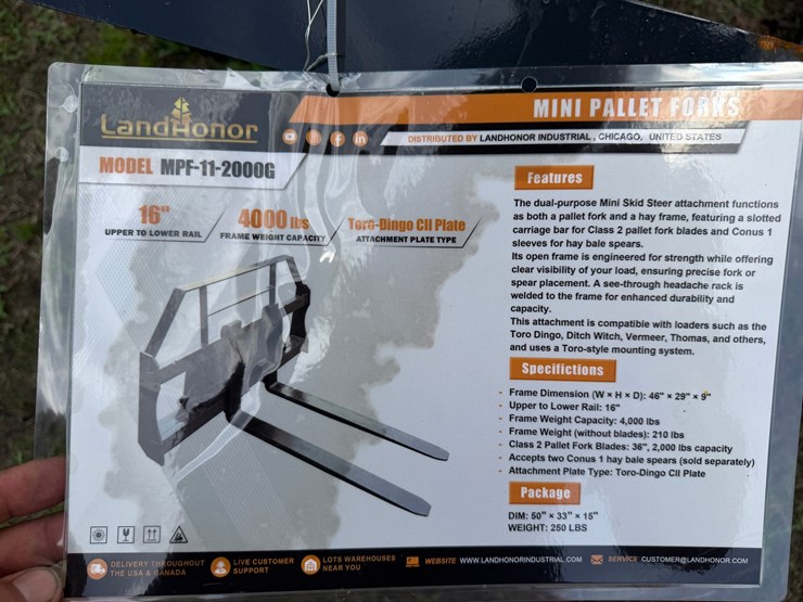 #6105-•-mini-skid-steer-pallet-fork-frame-image-2