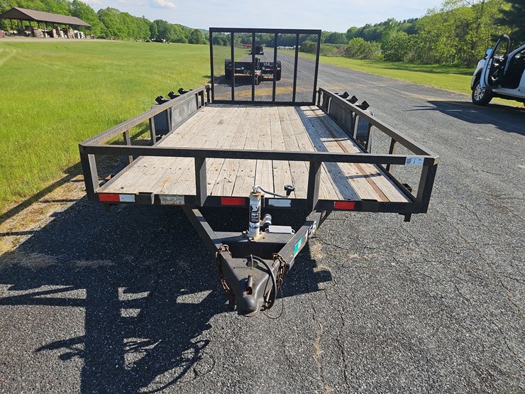 2010-sure-trac-t/a-utility-trailer-image-8