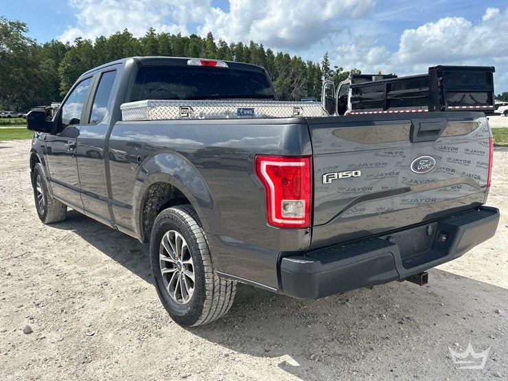 2016-ford-f150-image-4