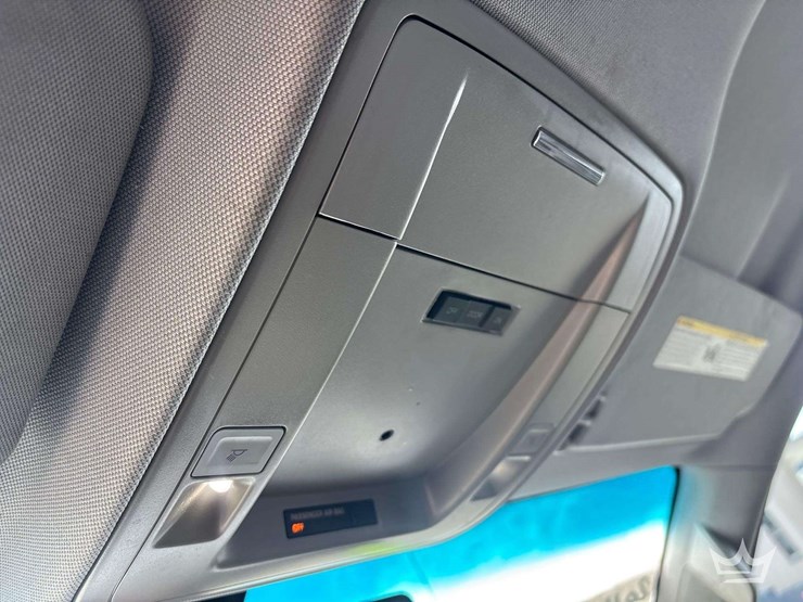 2016-chevrolet-silverado-1500-image-17