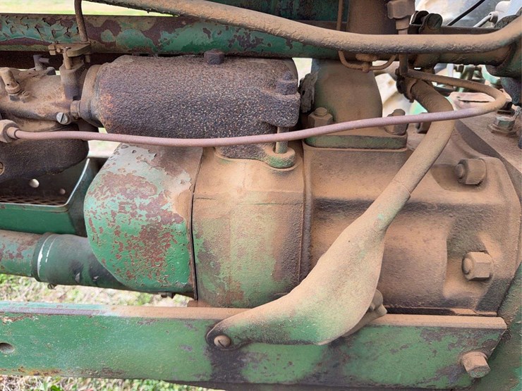 john-deere-b-image-23