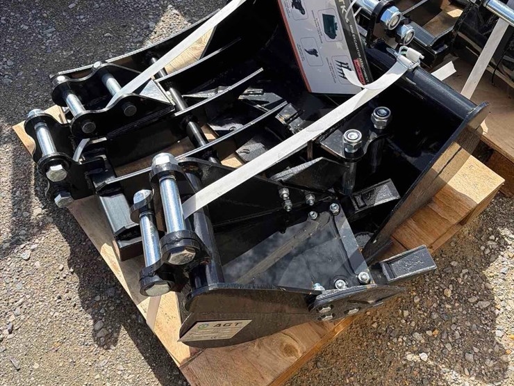 pallet-of-mini-excavator-attachments-image-2