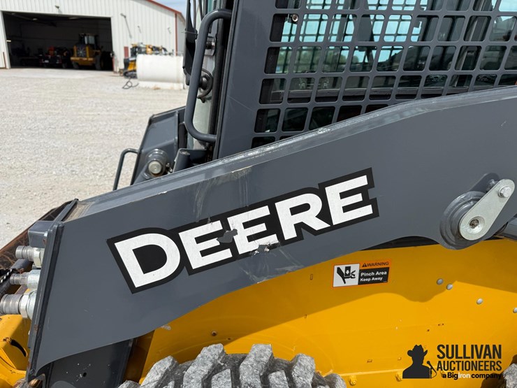 2024-deere-316gr-image-12