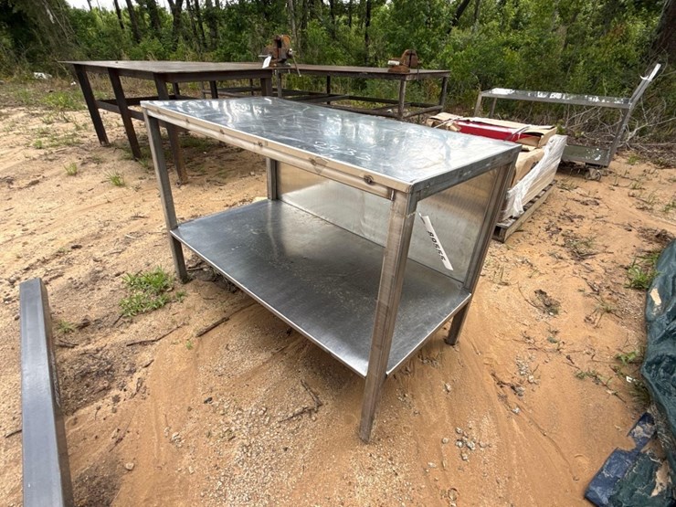 2233---2'-x-4'-stainless-table-image-2