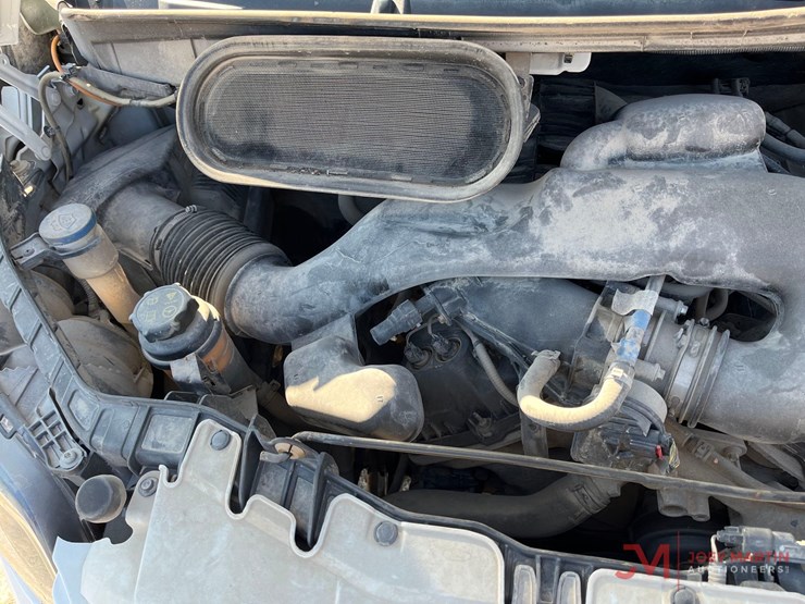2019-ford-transit-image-15