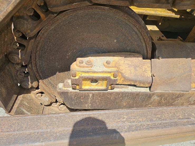 caterpillar-d5b-image-17