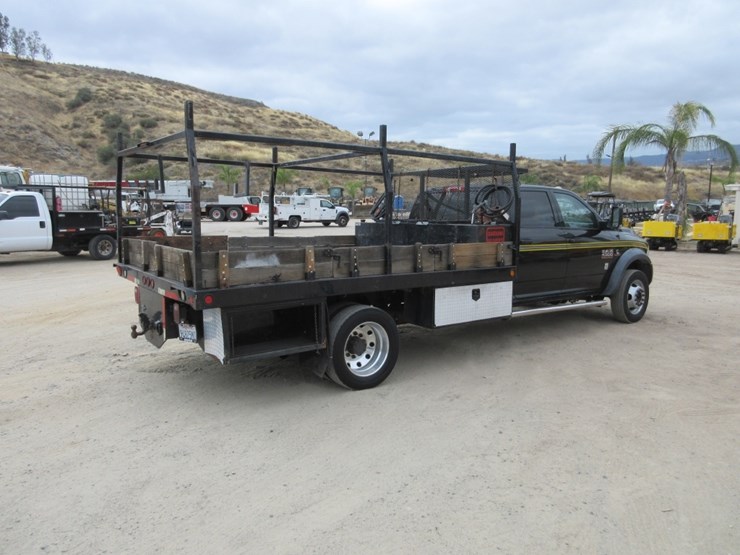 2014-dodge-ram-4500hd-image-3