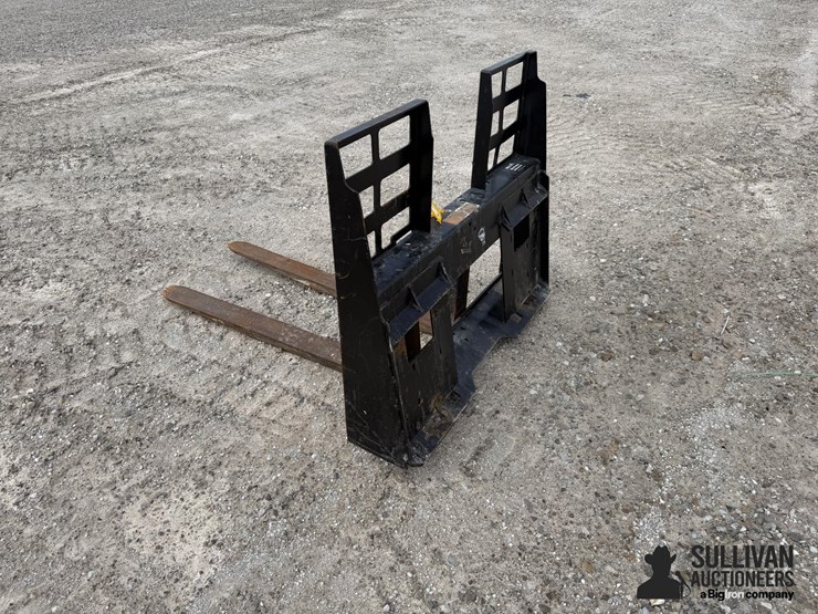 skidpro-48"-pallet-forks-image-7