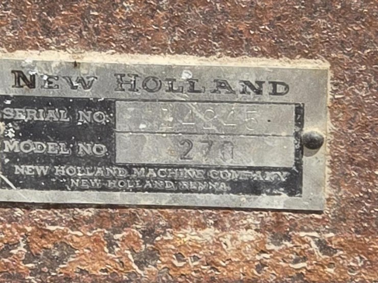 new-holland-270-image-2