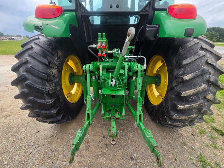 john-deere-6105d-image-55