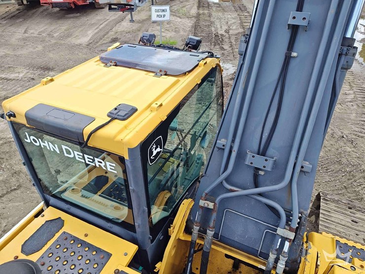 deere-350g-lc-image-30