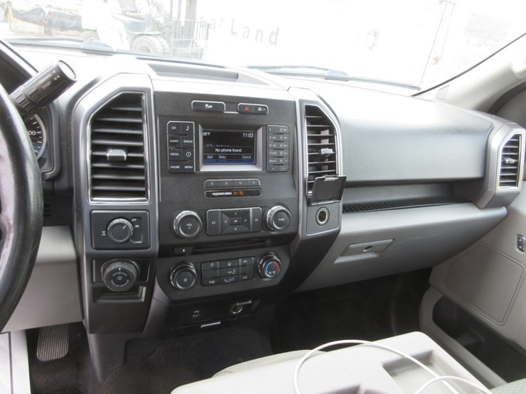 2017-ford-f150-xlt-image-9