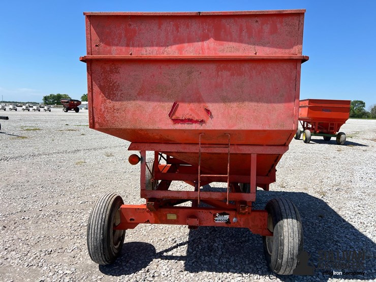 gravity-flow-wagon-image-6