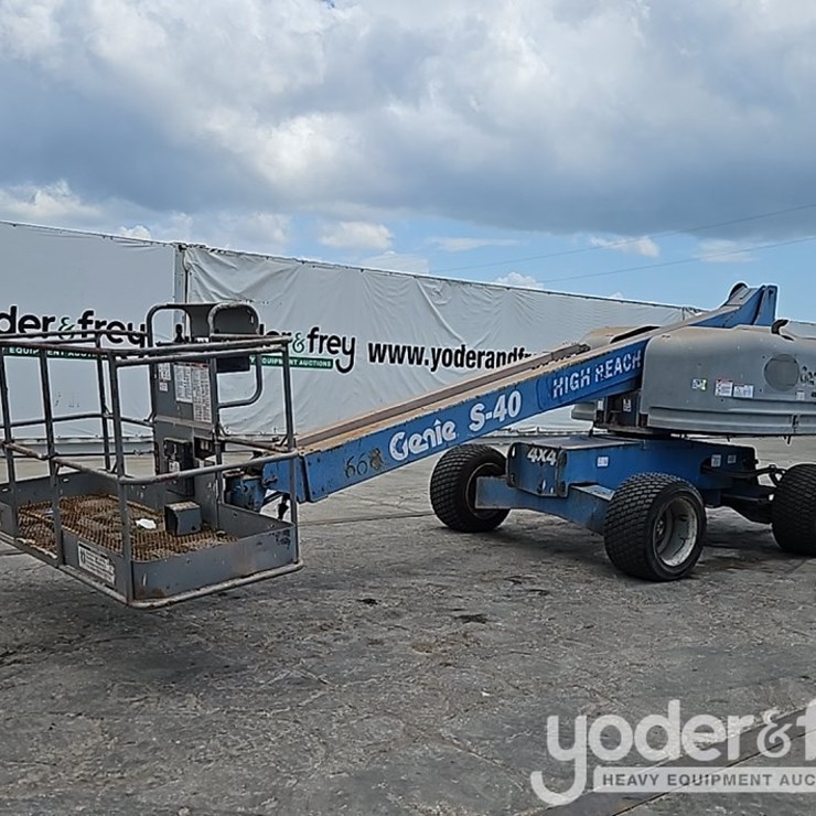2015 GENIE S40