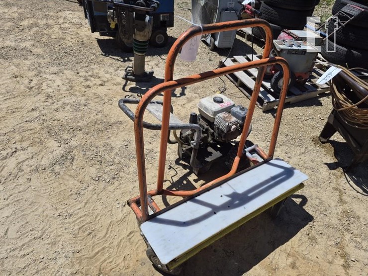 drywall-cart-&-gas-pressure-washer-image-2